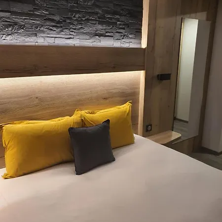 Maison De 3*