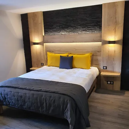 Maison De Hotel 3*