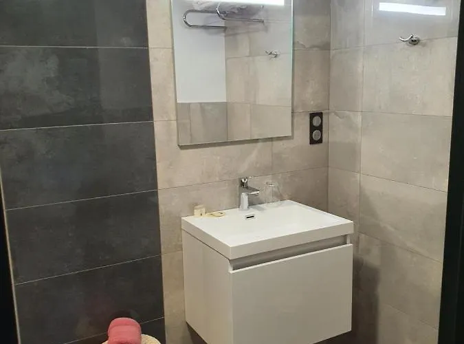 Maison De Hotel Laveline